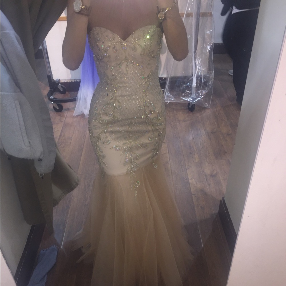 Prom dress
